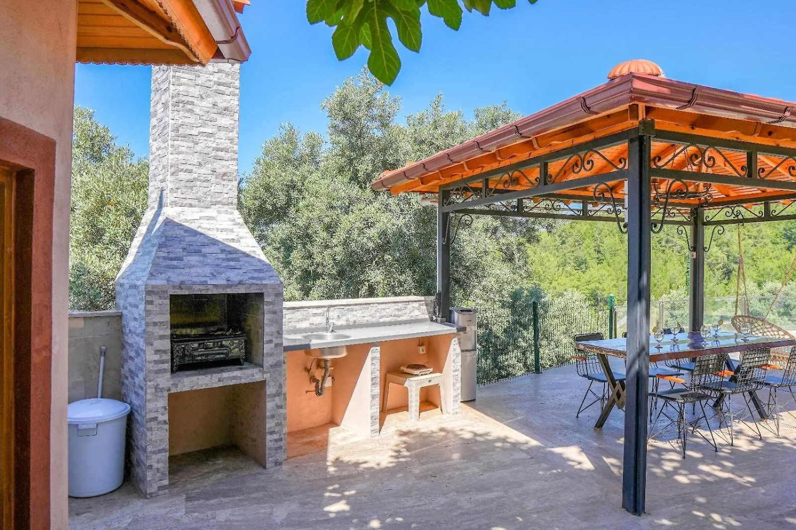 Villa Aral Ula