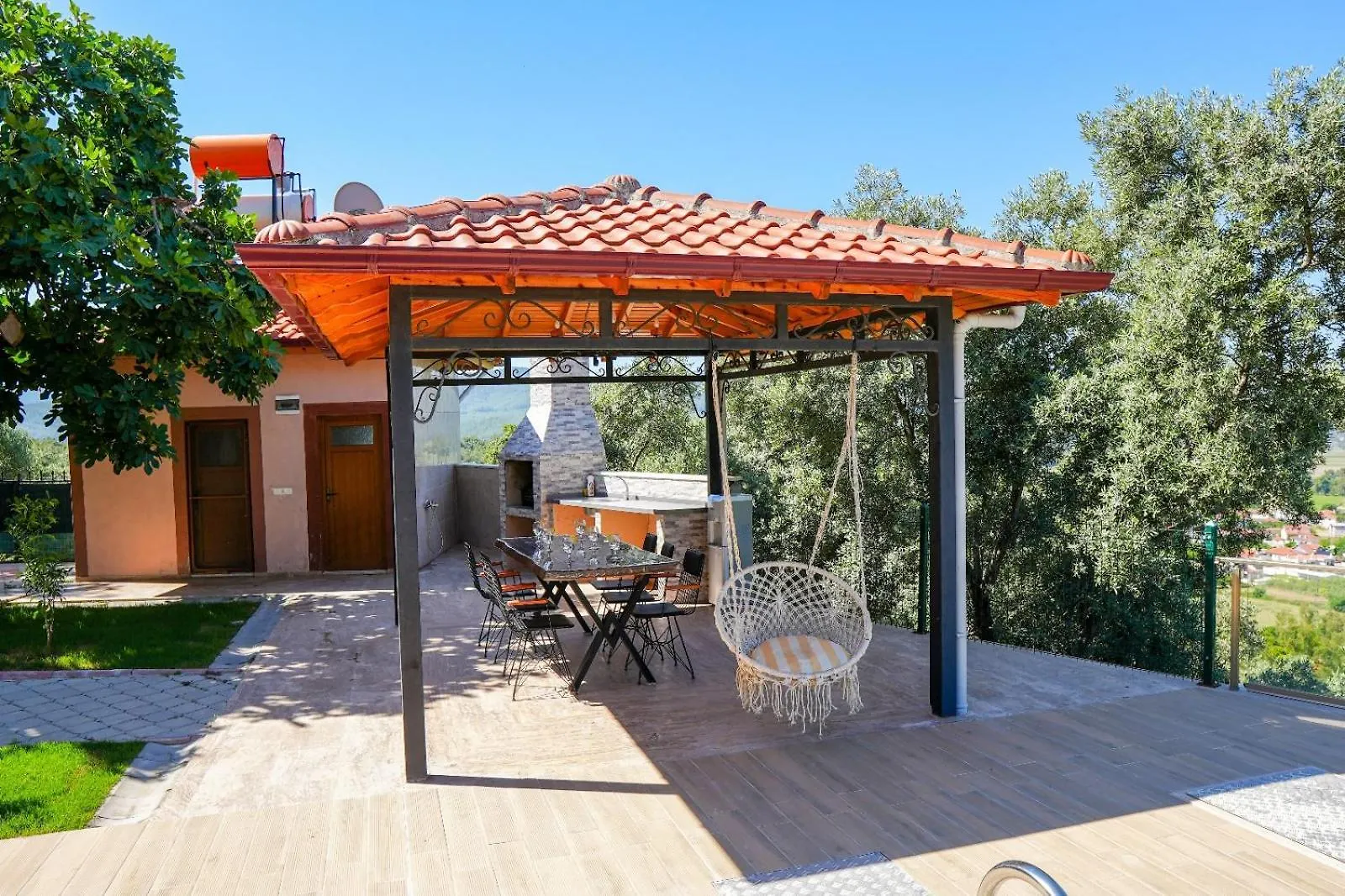 Villa Aral Ula